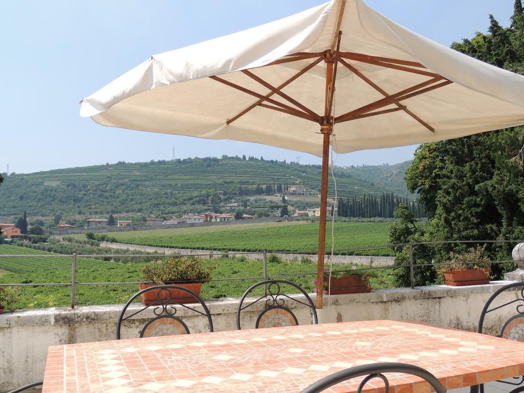 B&B Villa Monteleone 산탐브로지오 디 발폴리첼라 외부 사진