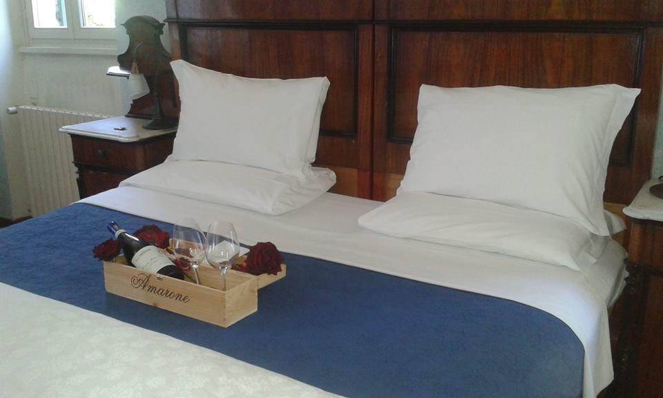 B&B Villa Monteleone 산탐브로지오 디 발폴리첼라 외부 사진